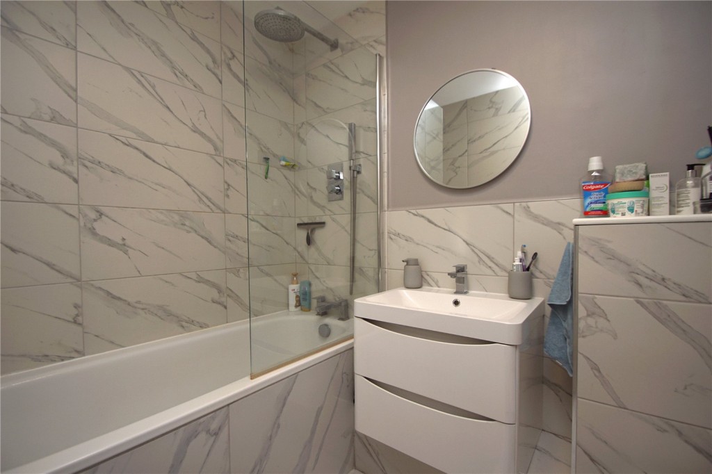 Images for Pauls Lane, Hoddesdon, Hertfordshire EAID:877454123 BID:RHA