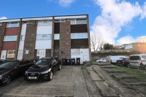 Wharfedale, Hemel Hempstead, Hertfordshire