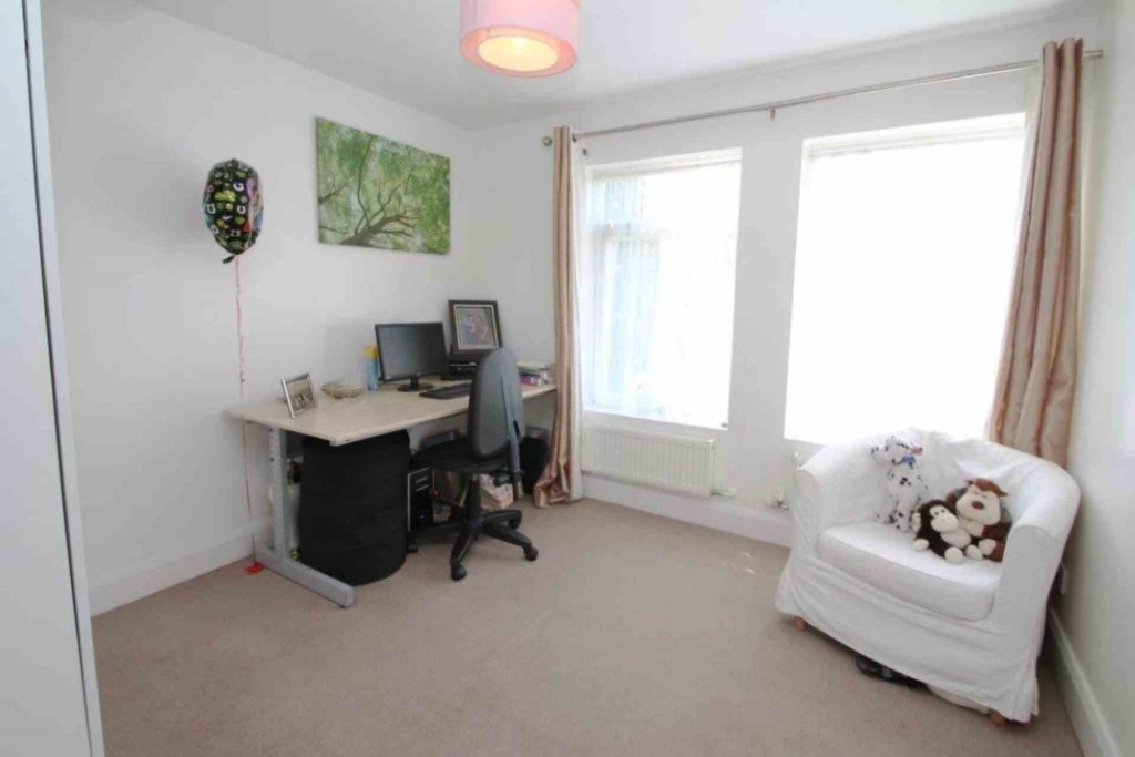Images for Windmill Road, Hemel Hempstead, Hertfordshire EAID:877454123 BID:RHH