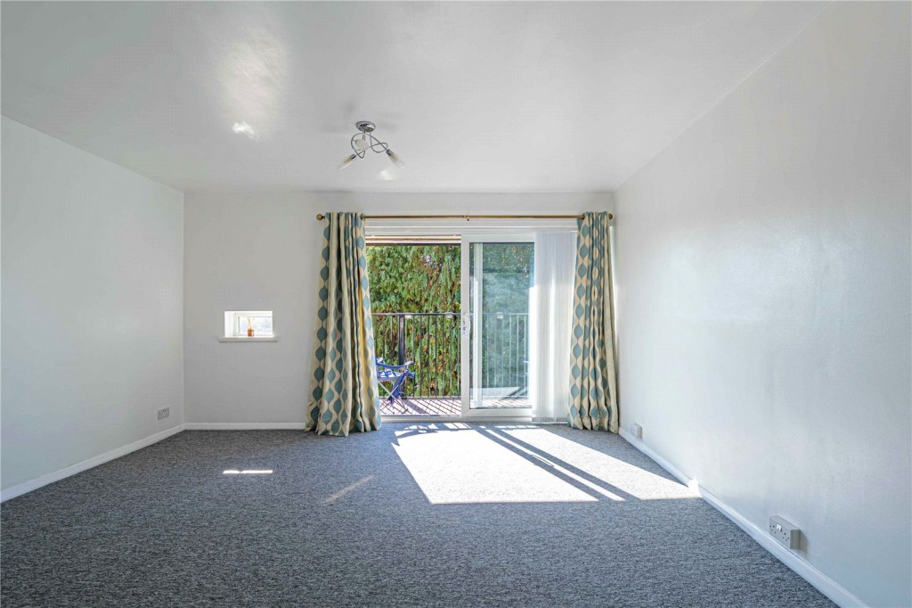 Images for Longlands, Hemel Hempstead, Hertfordshire EAID:877454123 BID:RHH