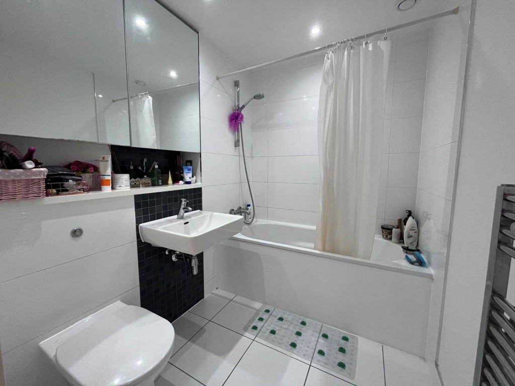 Images for Cotterells, Hemel Hempstead, Hertfordshire EAID:877454123 BID:RHH
