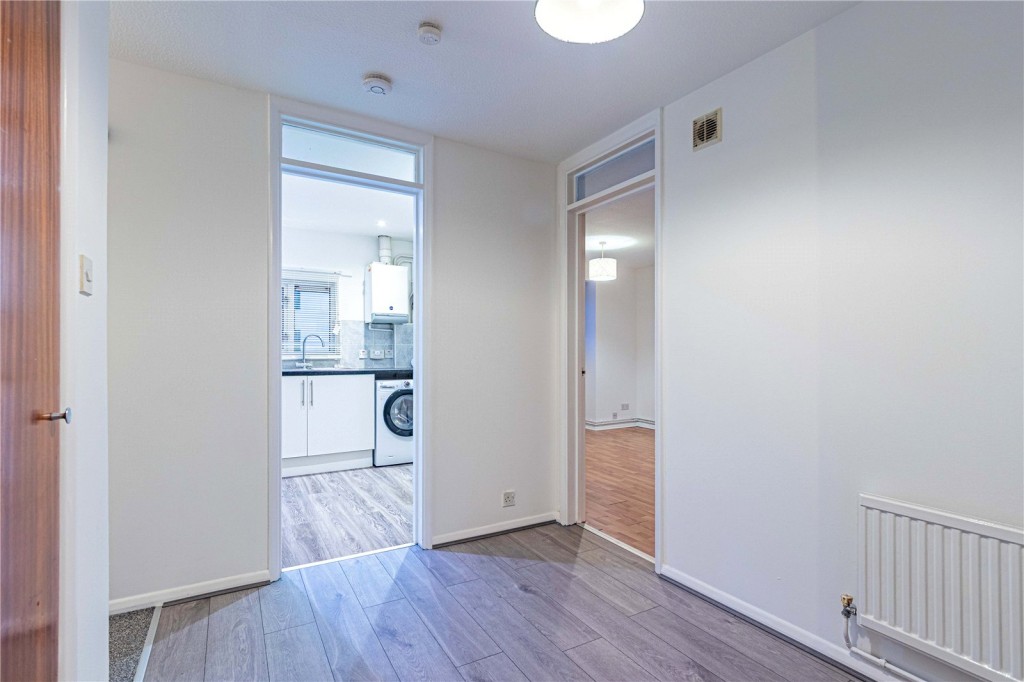 Images for Randalls Ride, Hemel Hempstead, Hertfordshire EAID:877454123 BID:RHH