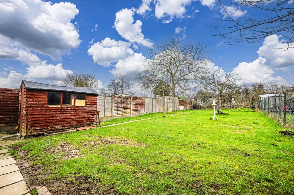 Images for Brickmakers Lane, Hemel Hempstead, Hertfordshire EAID:877454123 BID:RHH