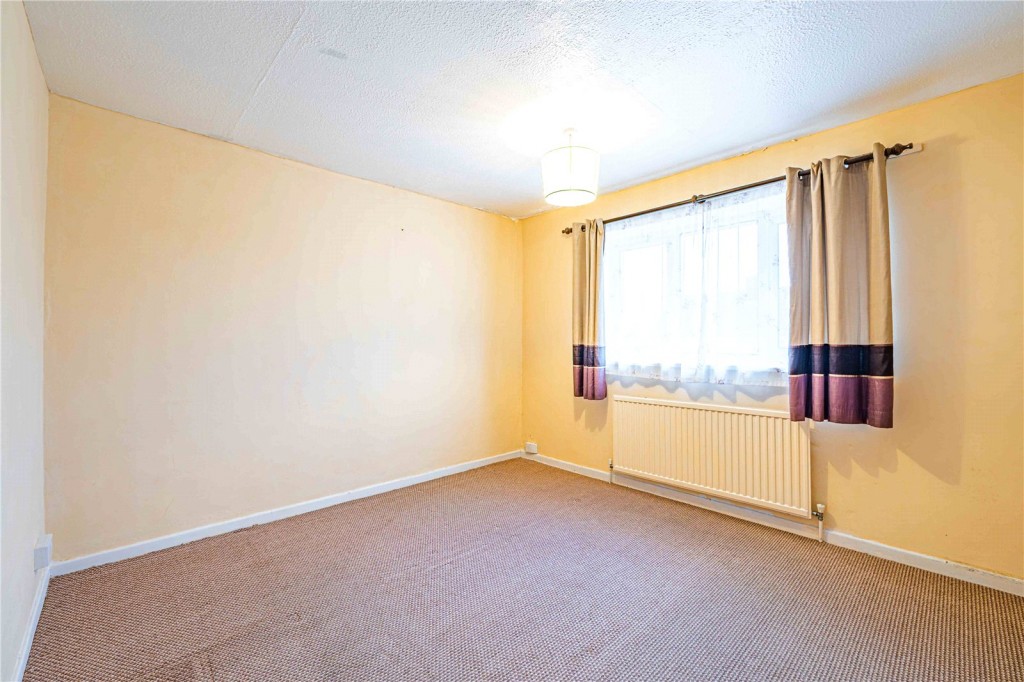 Images for Brickmakers Lane, Hemel Hempstead, Hertfordshire EAID:877454123 BID:RHH