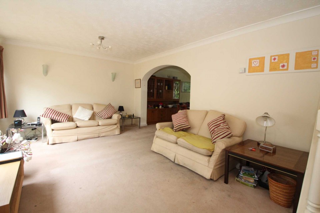 Images for Green Dell Way, Hemel Hempstead, Hertfordshire EAID:877454123 BID:RHH