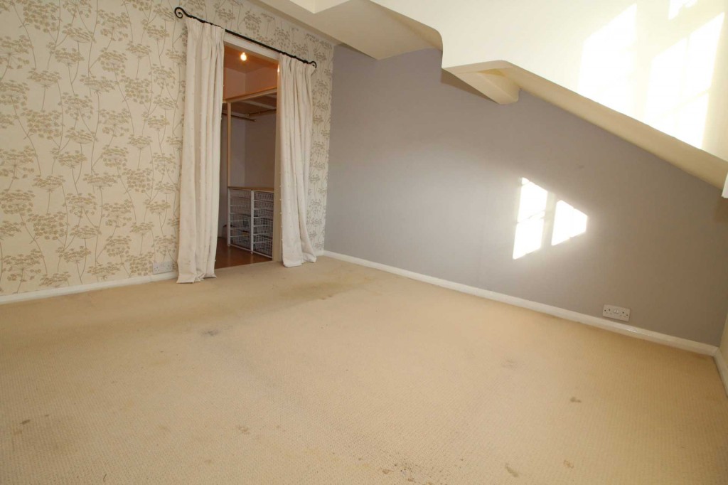 Images for Hunters Close, Tring, Hertfordshire EAID:877454123 BID:RHH