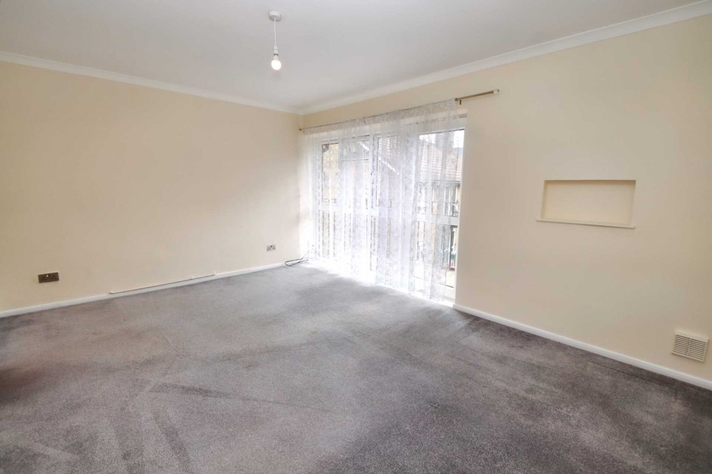 Images for Longlands, Hemel Hempstead, Hertfordshire EAID:877454123 BID:RHH