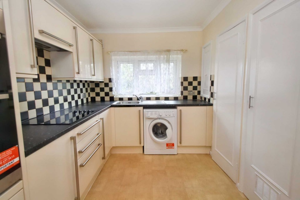 Images for Longlands, Hemel Hempstead, Hertfordshire EAID:877454123 BID:RHH