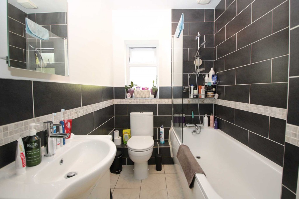 Images for London Road, Hemel Hempstead, Hertfordshire EAID:877454123 BID:RHH