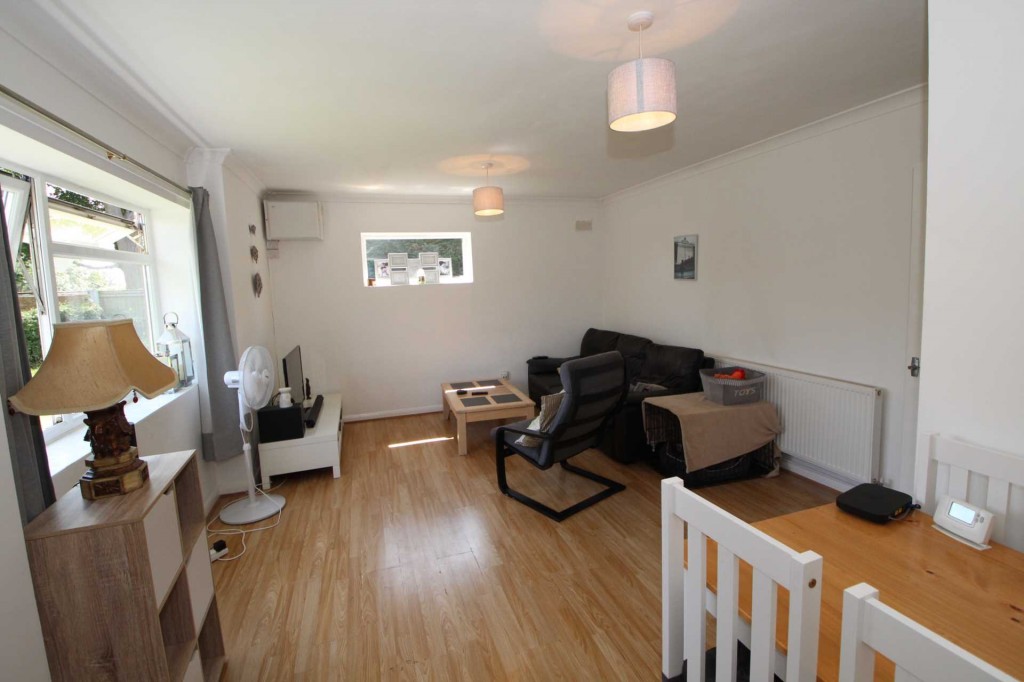 Images for High Street Green, Hemel Hempstead, Hertfordshire EAID:877454123 BID:RHH