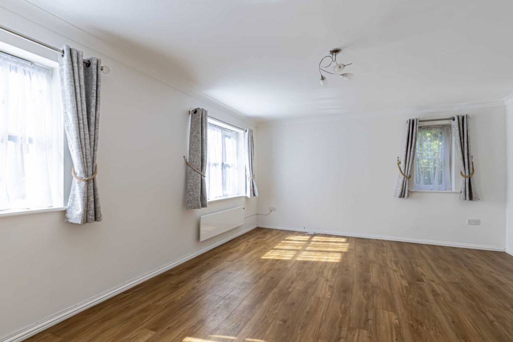 Images for London Road, Hemel Hempstead, Hertfordshire EAID:877454123 BID:RHH