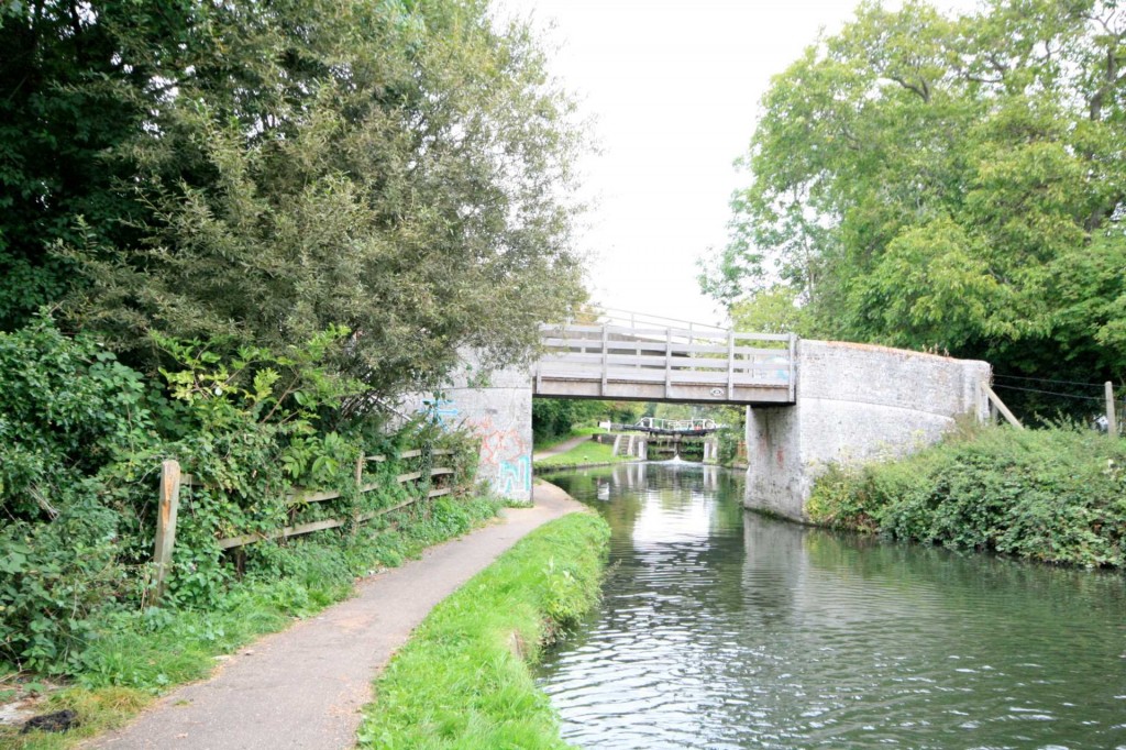Images for Home Park Mill Link, Kings Langley, Hertfordshire EAID:877454123 BID:RHH