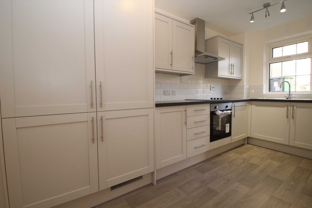 Images for Grove Gardens, Tring, Hertfordshire EAID:877454123 BID:RHH