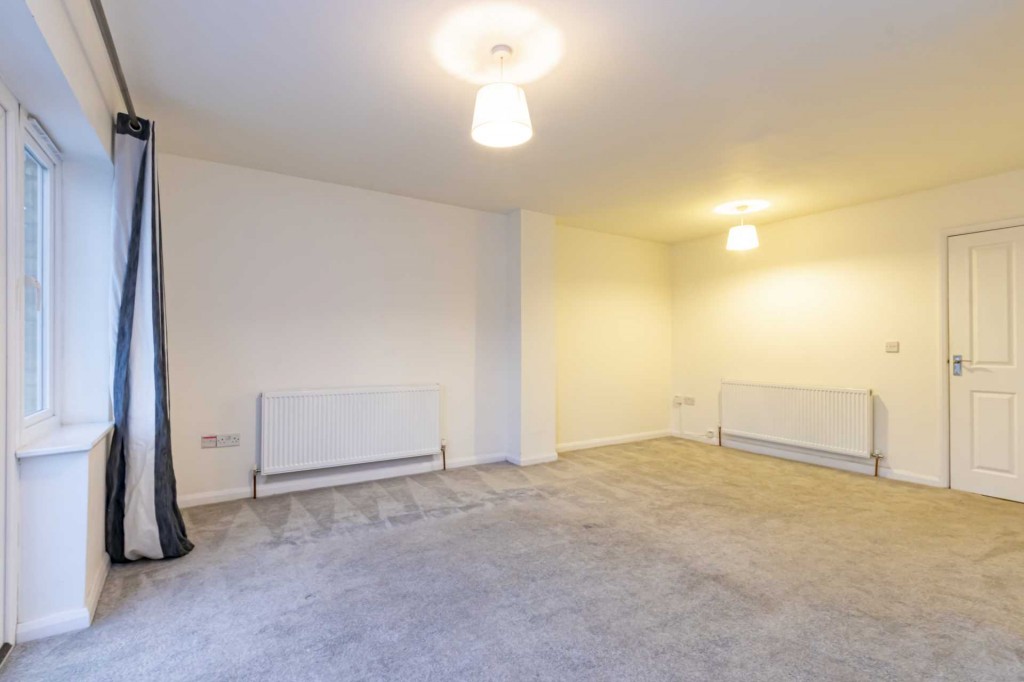 Images for Halwick Close, Hemel Hempstead, Hertfordshire EAID:877454123 BID:RHH