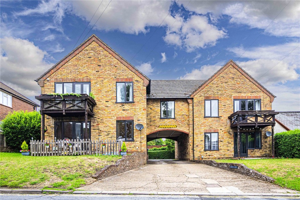 Images for The Nap, Kings Langley, Hertfordshire EAID:877454123 BID:RHH