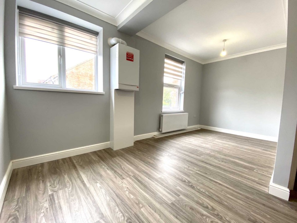 Images for St. Johns Road, Hemel Hempstead, Hertfordshire EAID:877454123 BID:RHH