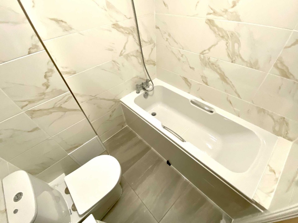 Images for St. Johns Road, Hemel Hempstead, Hertfordshire EAID:877454123 BID:RHH