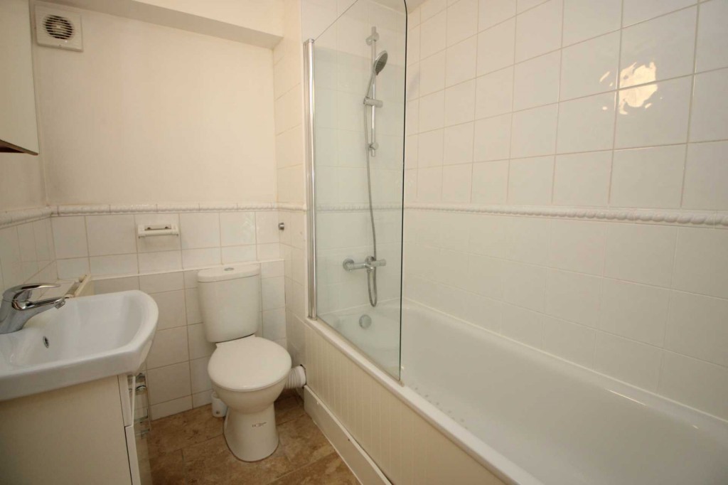 Images for Ebberns Road, Hemel Hempstead, Hertfordshire EAID:877454123 BID:RHH