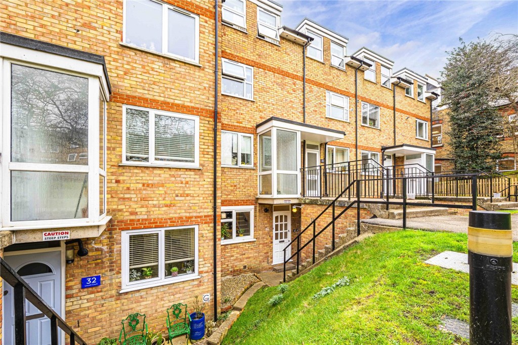 Images for Lincoln Court, Berkhamsted, Hertfordshire EAID:877454123 BID:RHH