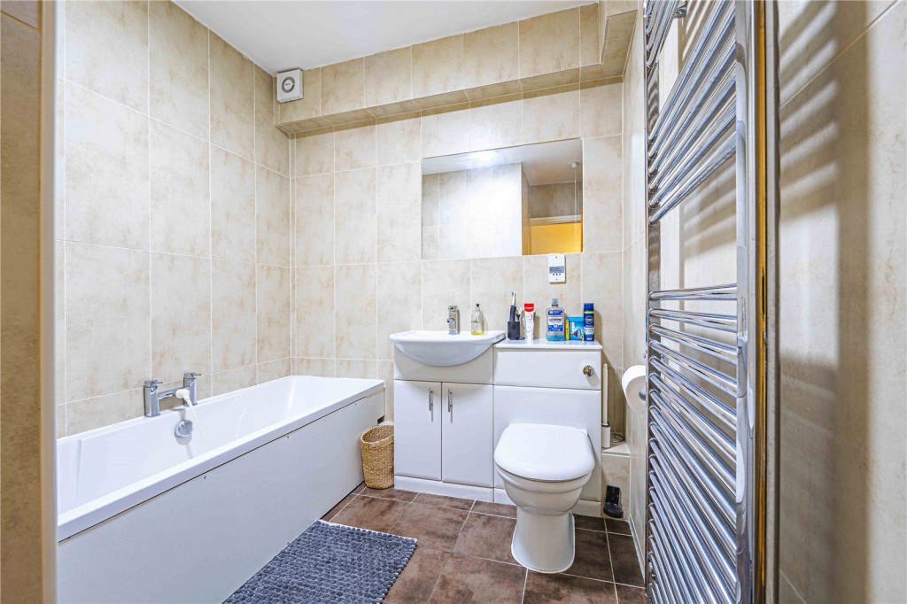 Images for Lincoln Court, Berkhamsted, Hertfordshire EAID:877454123 BID:RHH