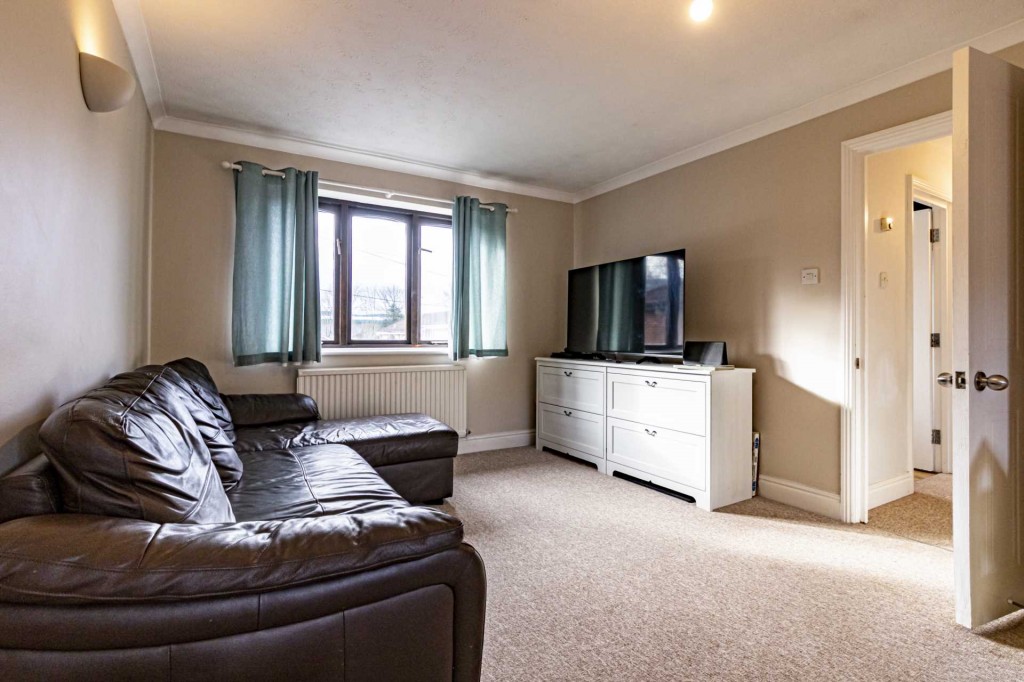 Images for Holme Place, Hemel Hempstead, Hertfordshire EAID:877454123 BID:RHH