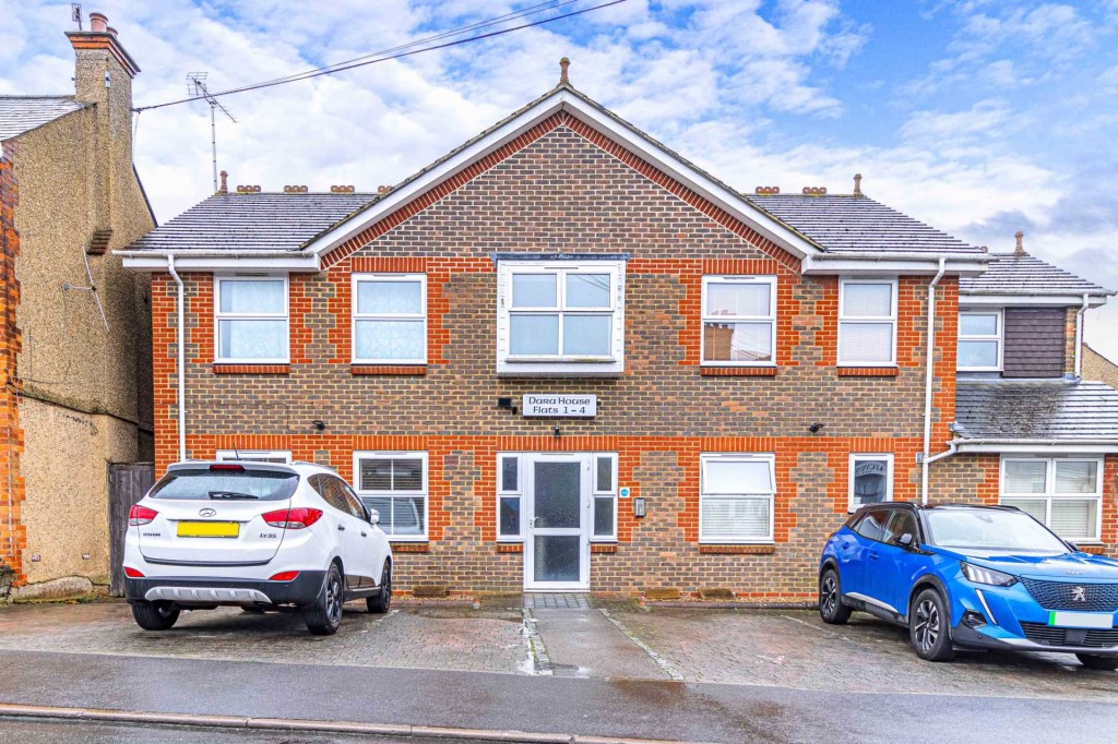 Images for Belmont Road, Hemel Hempstead, Hertfordshire EAID:877454123 BID:RHH