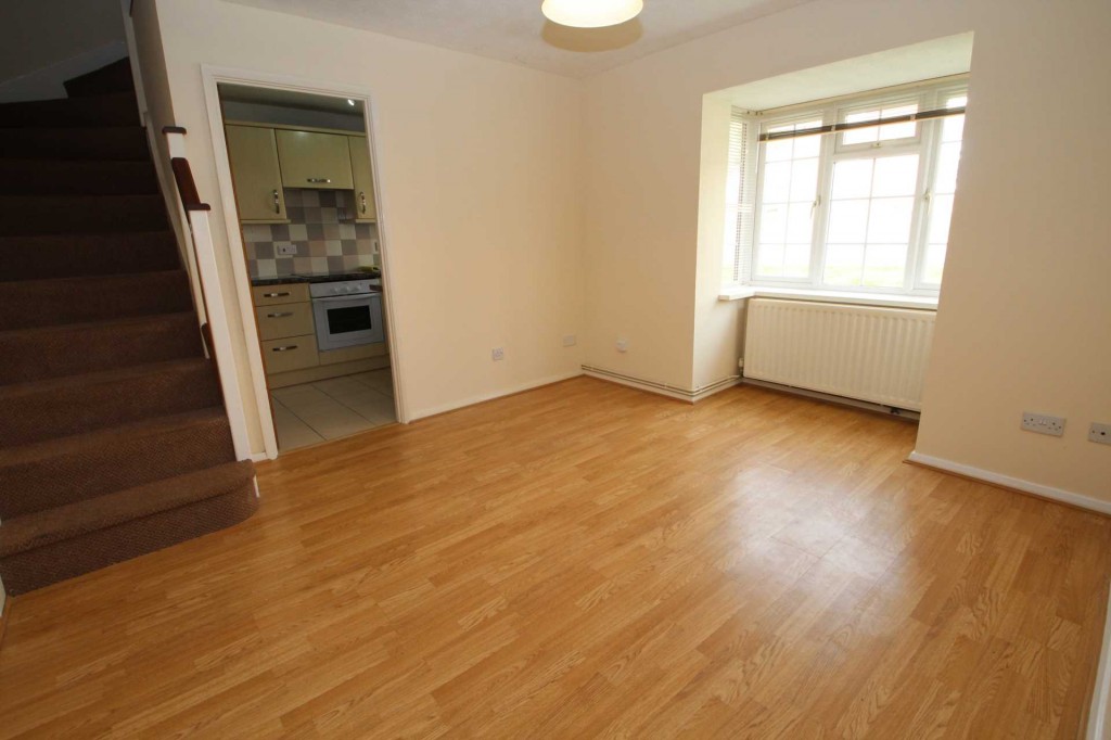 Images for Thistle Close, Hemel Hempstead, Hertfordshire EAID:877454123 BID:RHH