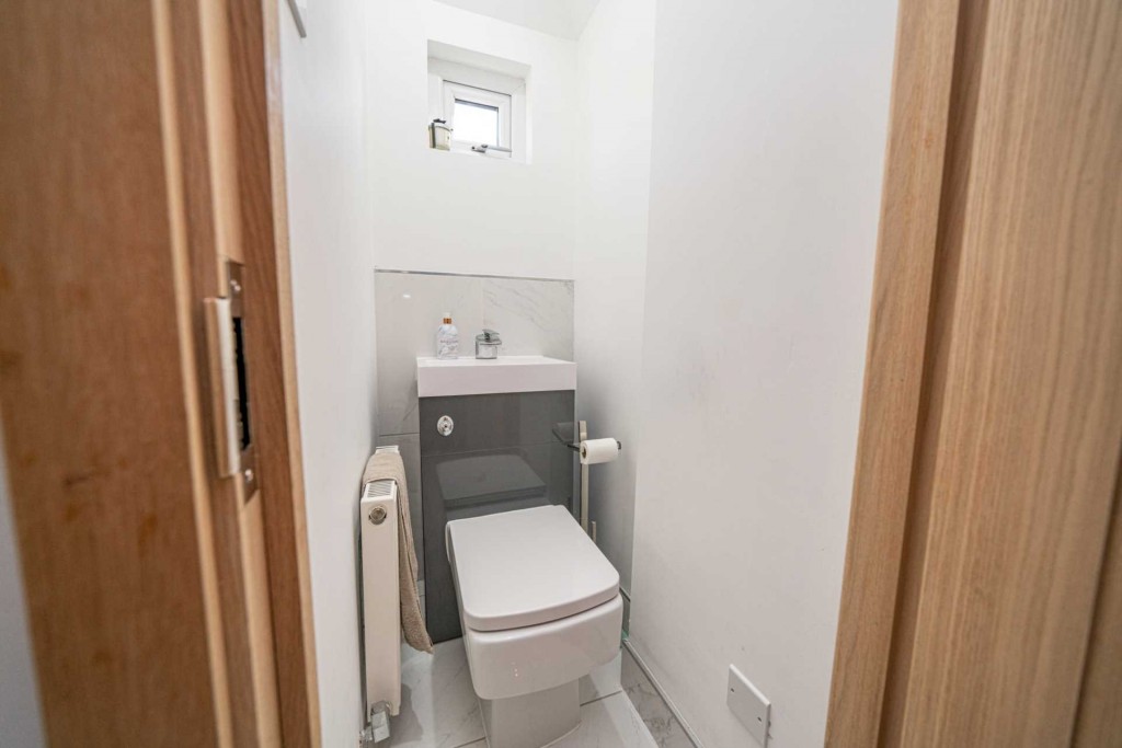 Images for Charlesworth Close, Hemel Hempstead, Hertfordshire EAID:877454123 BID:RHH