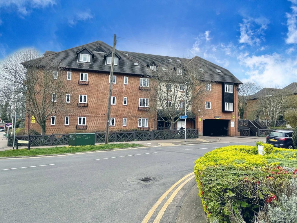 Images for Alexandra Road, Hemel Hempstead, Hertfordshire EAID:877454123 BID:RHH