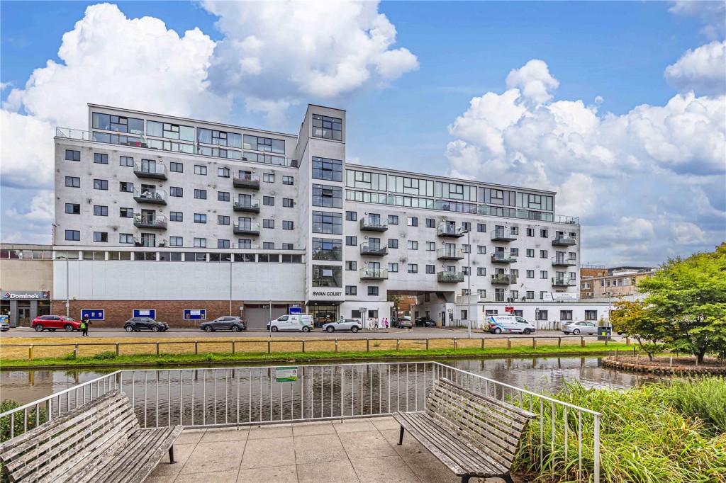 Images for Waterhouse Street, Hemel Hempstead, Hertfordshire EAID:877454123 BID:RHH