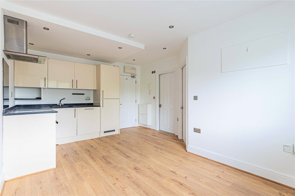 Images for Waterhouse Street, Hemel Hempstead, Hertfordshire EAID:877454123 BID:RHH