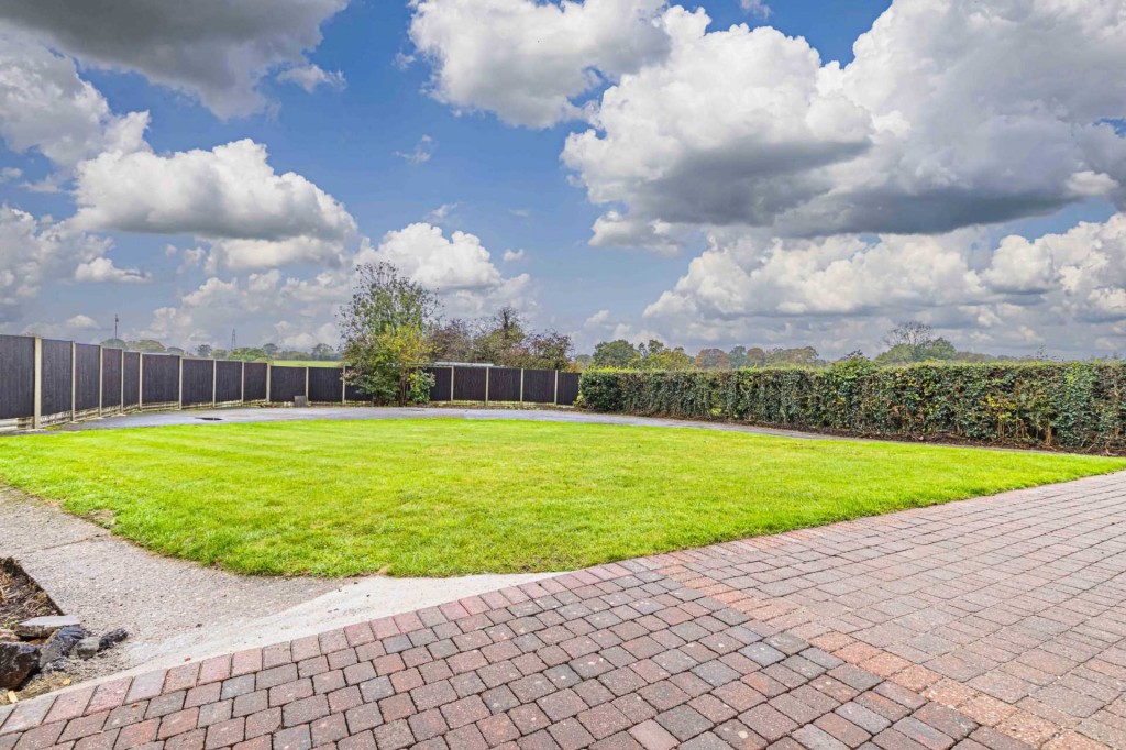 Images for Potten End, Berkhamsted, Hertfordshire EAID:877454123 BID:RHH