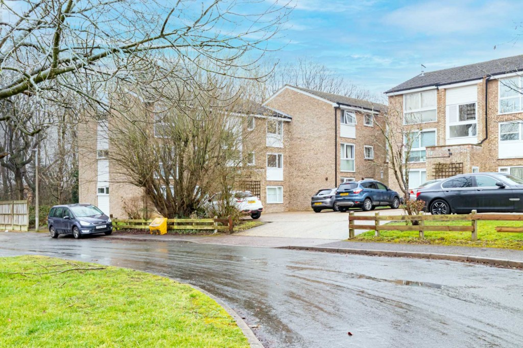 Images for Blair Close, Hemel Hempstead, Hertfordshire EAID:877454123 BID:RHH