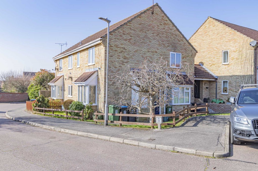 Images for The Lawns, Hemel Hempstead, Hertfordshire EAID:877454123 BID:RHH