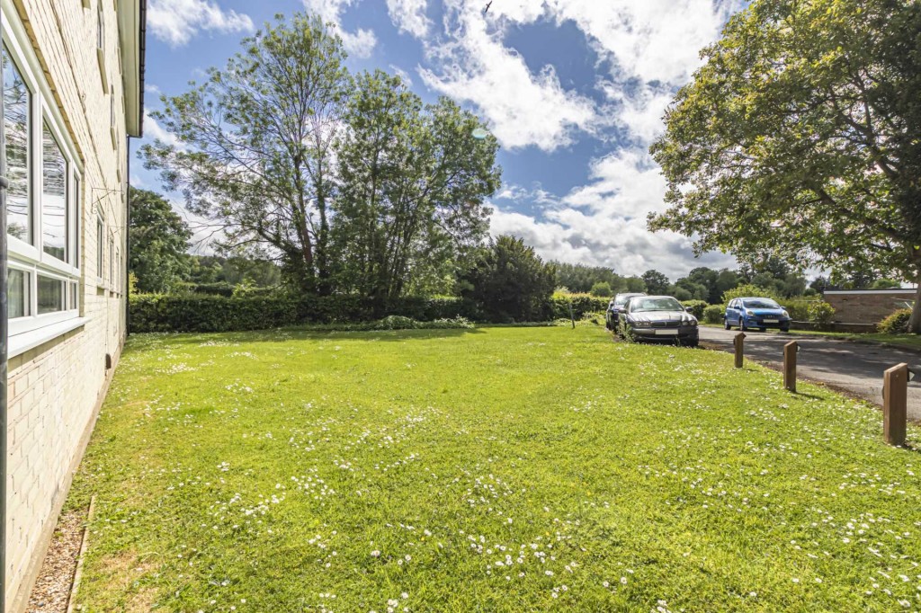 Images for Fishery Road, Hemel Hempstead, Hertfordshire EAID:877454123 BID:RHH