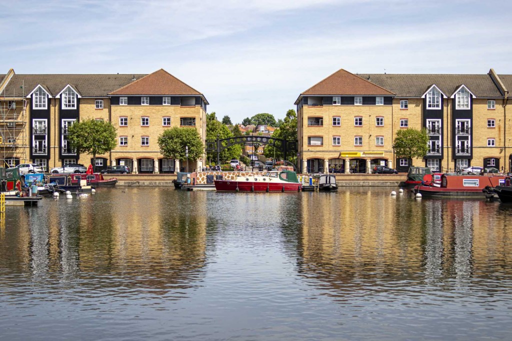 Images for Dickinson Quay, Hemel Hempstead, Hertfordshire EAID:877454123 BID:RHH