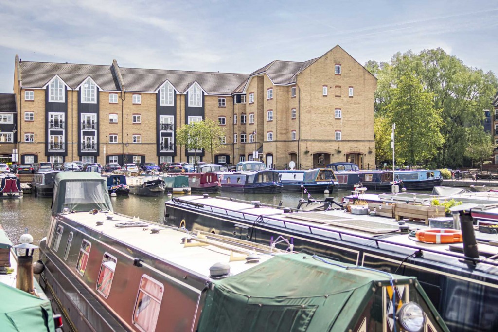 Images for Dickinson Quay, Hemel Hempstead, Hertfordshire EAID:877454123 BID:RHH