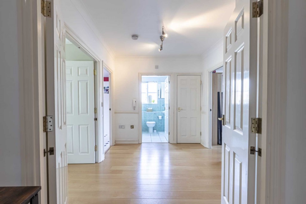 Images for Dickinson Quay, Hemel Hempstead, Hertfordshire EAID:877454123 BID:RHH