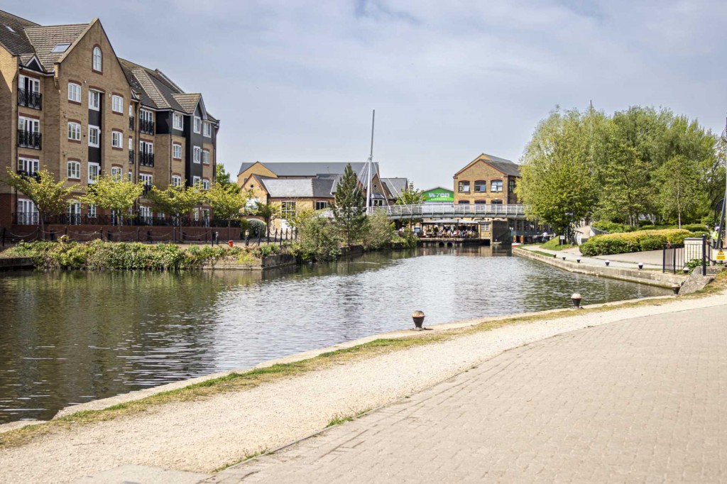 Images for Dickinson Quay, Hemel Hempstead, Hertfordshire EAID:877454123 BID:RHH