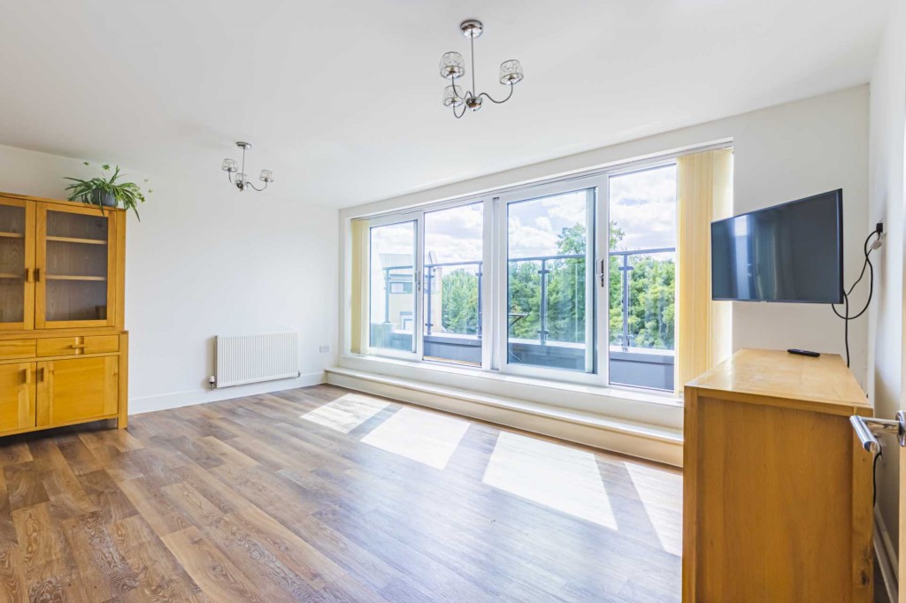 Images for Nash Mills Wharf, Hemel Hempstead, Hertfordshire EAID:877454123 BID:RHH