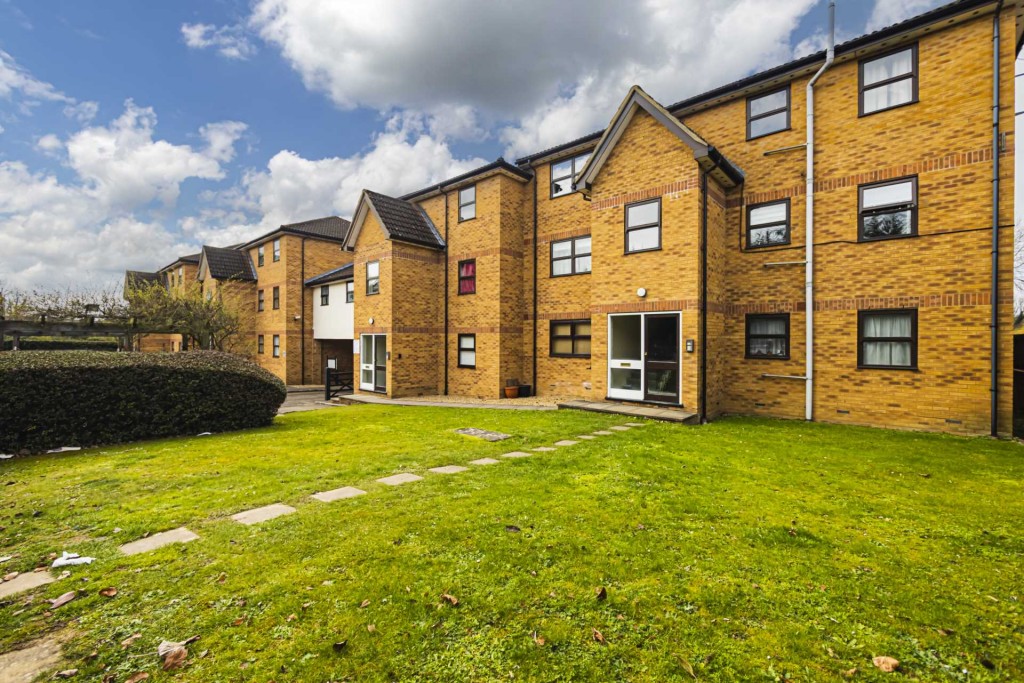 Images for Station Road, Kings Langley, Hertfordshire EAID:877454123 BID:RHH