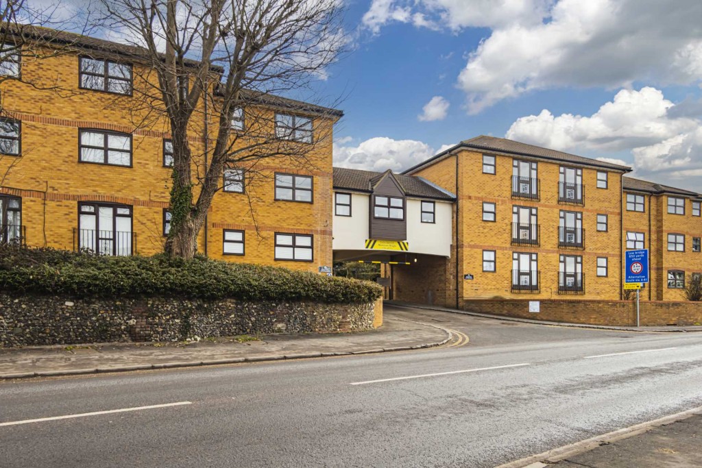 Images for Station Road, Kings Langley, Hertfordshire EAID:877454123 BID:RHH