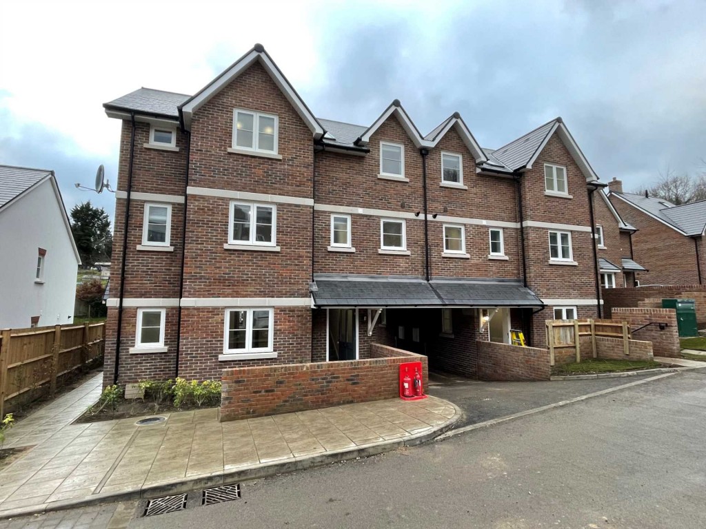 Images for Walsham Close, Hemel Hempstead, Hertfordshire EAID:877454123 BID:RHH