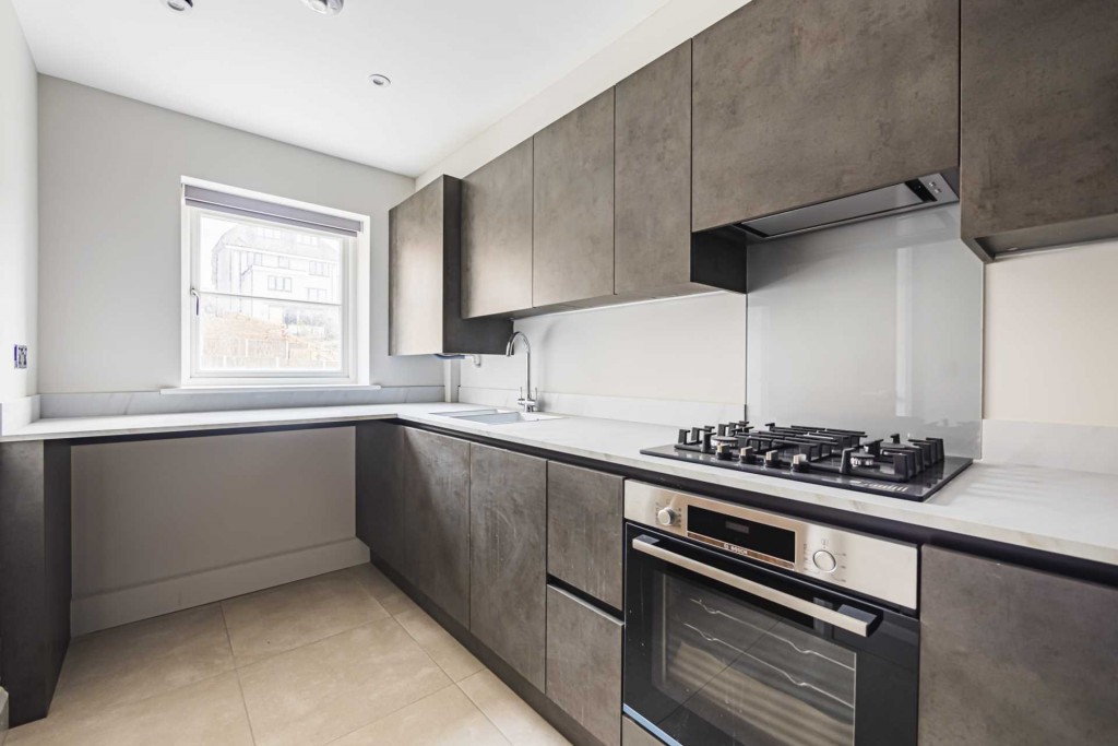 Images for Walsham Close, Hemel Hempstead, Hertfordshire EAID:877454123 BID:RHH