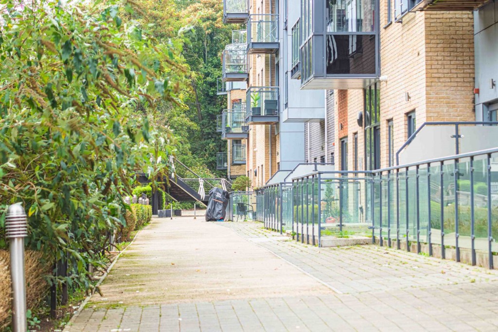 Images for Nash Mills Wharf, Hemel Hempstead, Hertfordshire EAID:877454123 BID:RHH