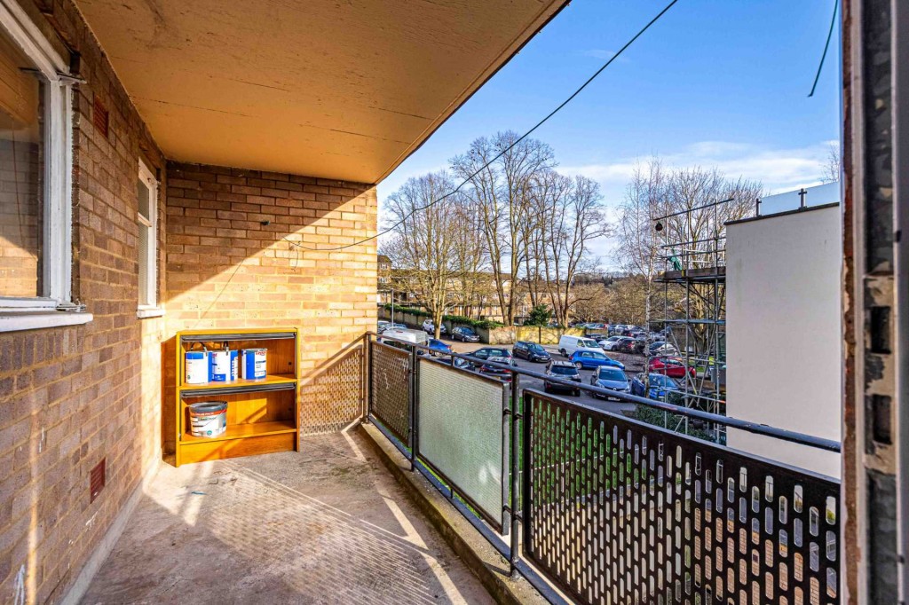 Images for Figtree Hill, Hemel Hempstead, Hertfordshire EAID:877454123 BID:RHH