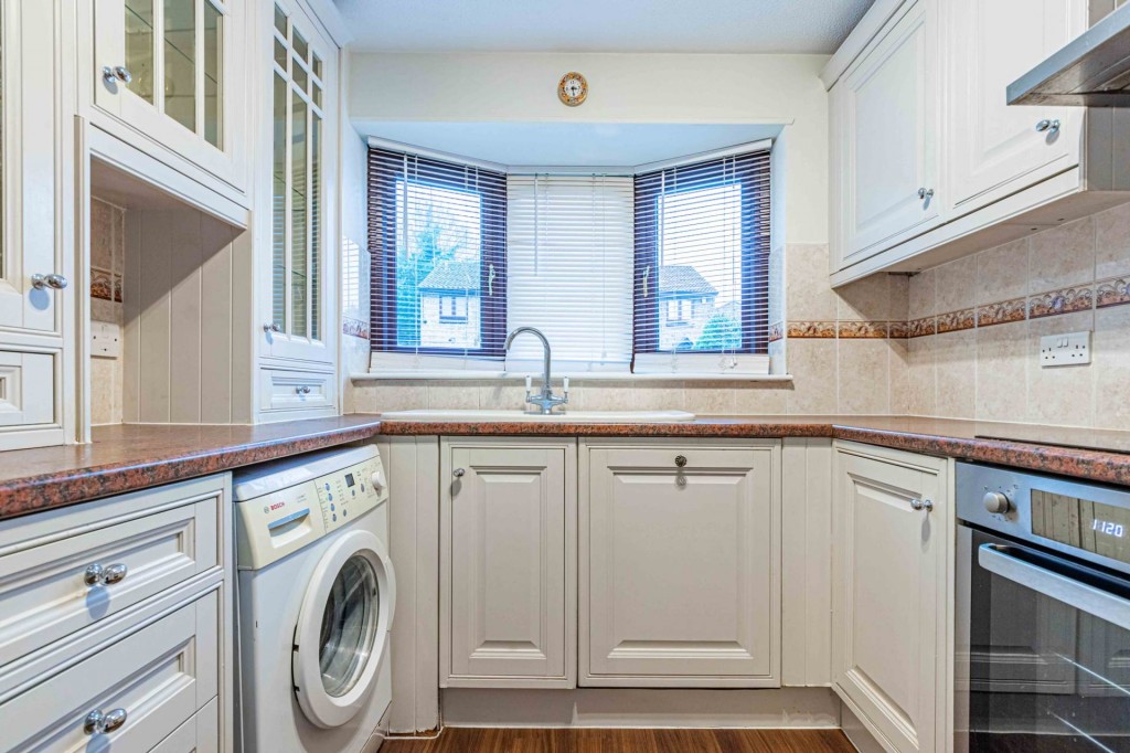 Images for Hunters Oak, Hemel Hempstead, Hertfordshire EAID:877454123 BID:RHH