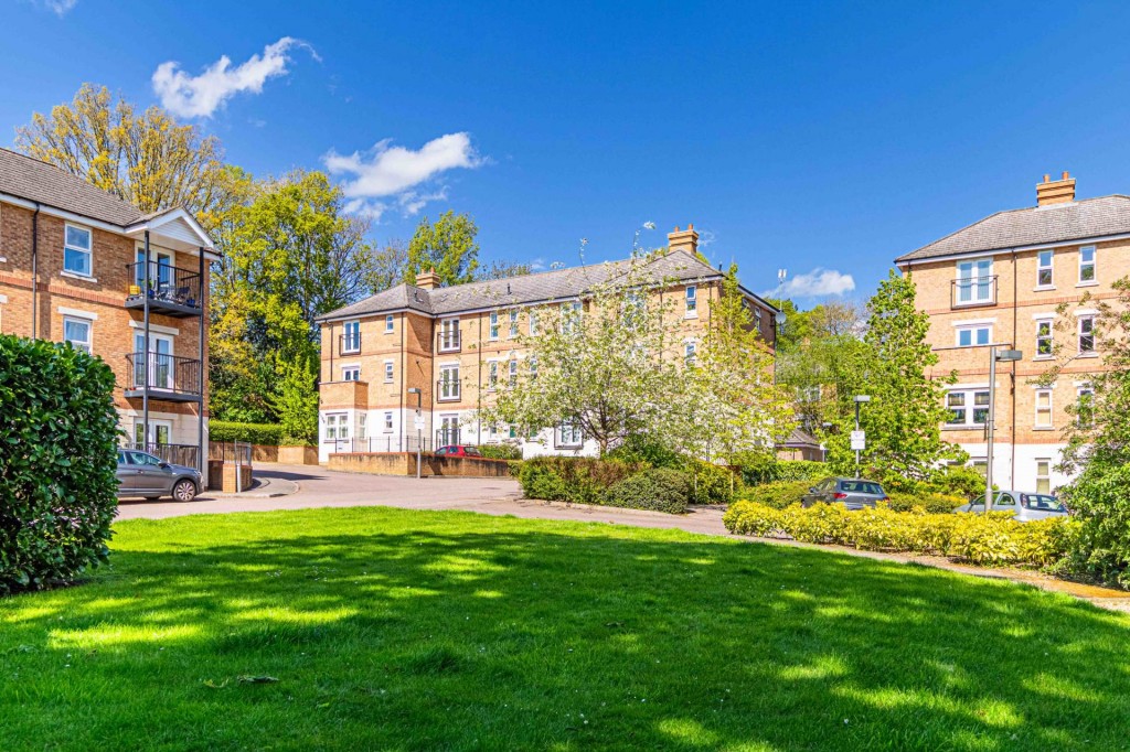 Images for Adrian Close, Hemel Hempstead, Hertfordshire EAID:877454123 BID:RHH