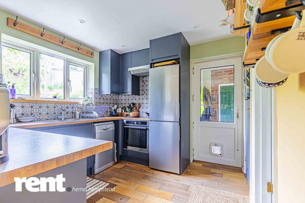 Images for Chaucer Close, Berkhamsted, Hertfordshire EAID:877454123 BID:RHH