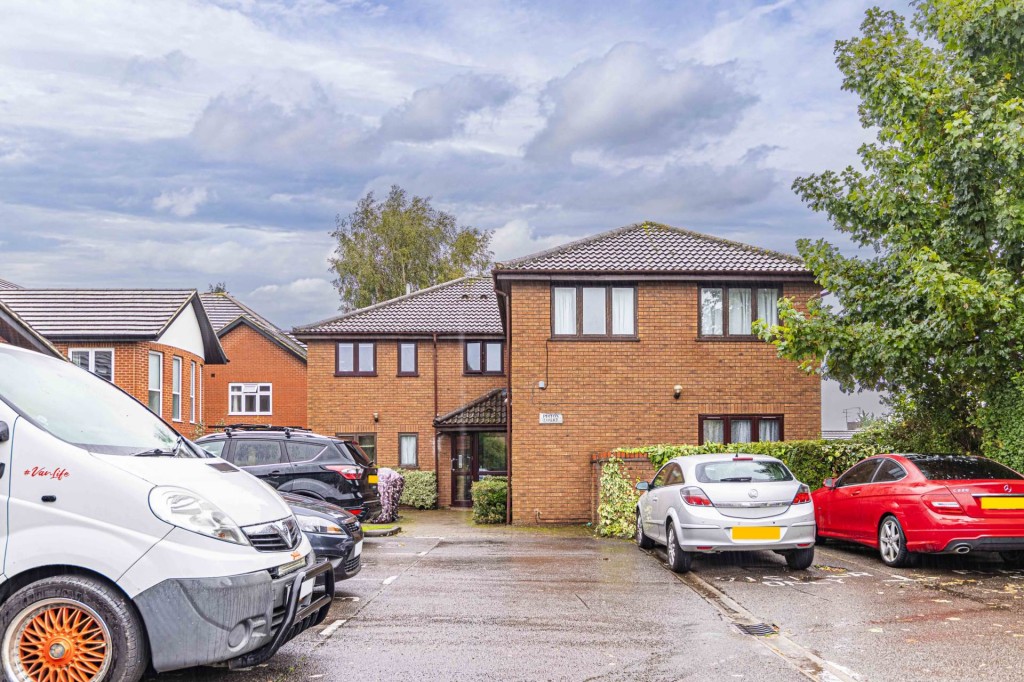 Images for Great Road, Hemel Hempstead, Hertfordshire EAID:877454123 BID:RHH